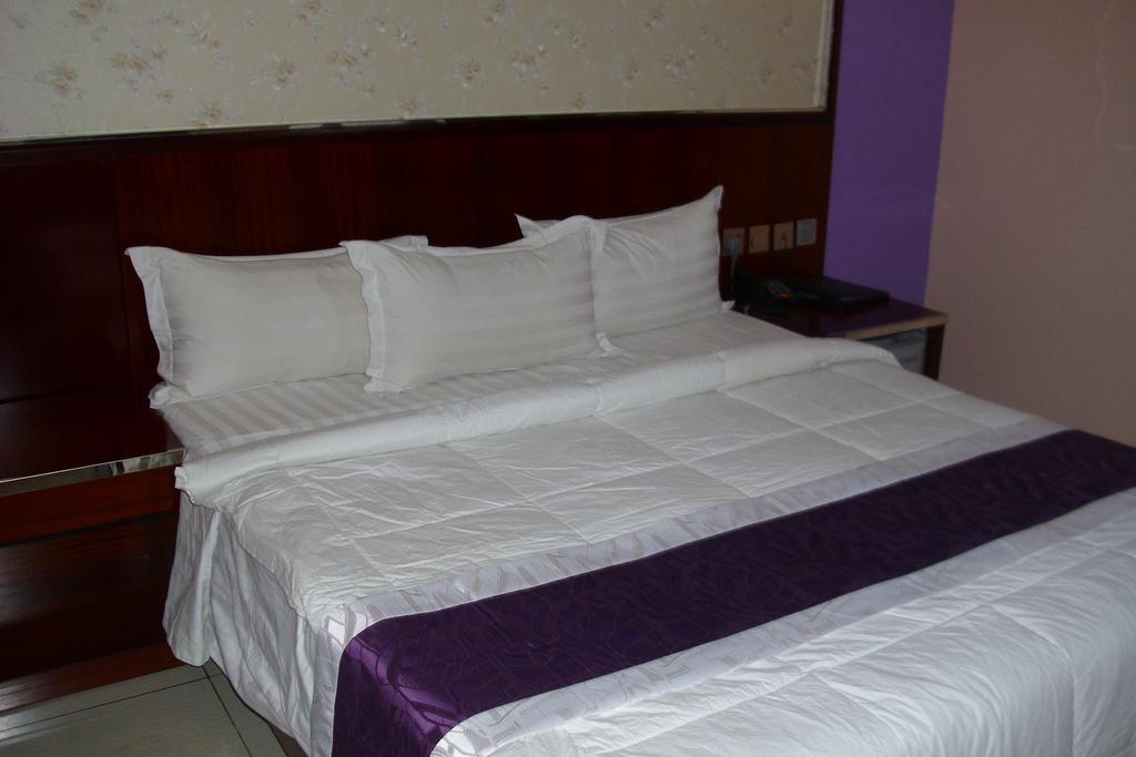 Grand Venice Transit Apartments Лаґос Номер фото