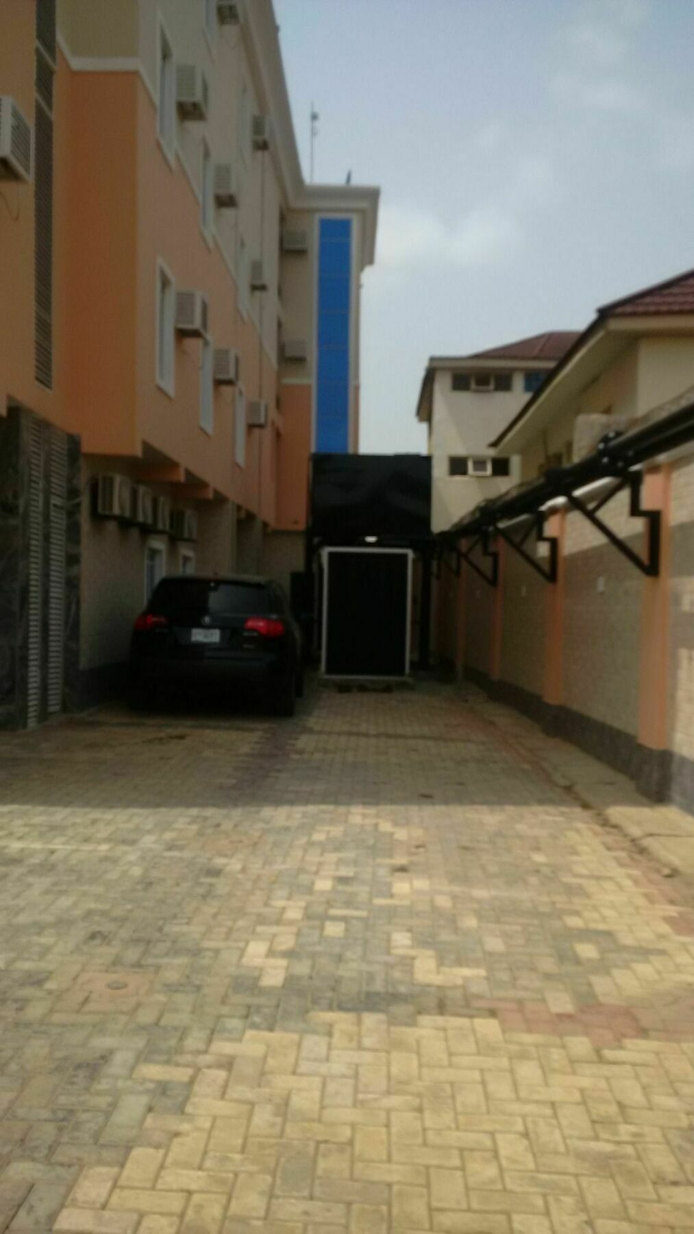 Grand Venice Transit Apartments Лаґос Екстер'єр фото
