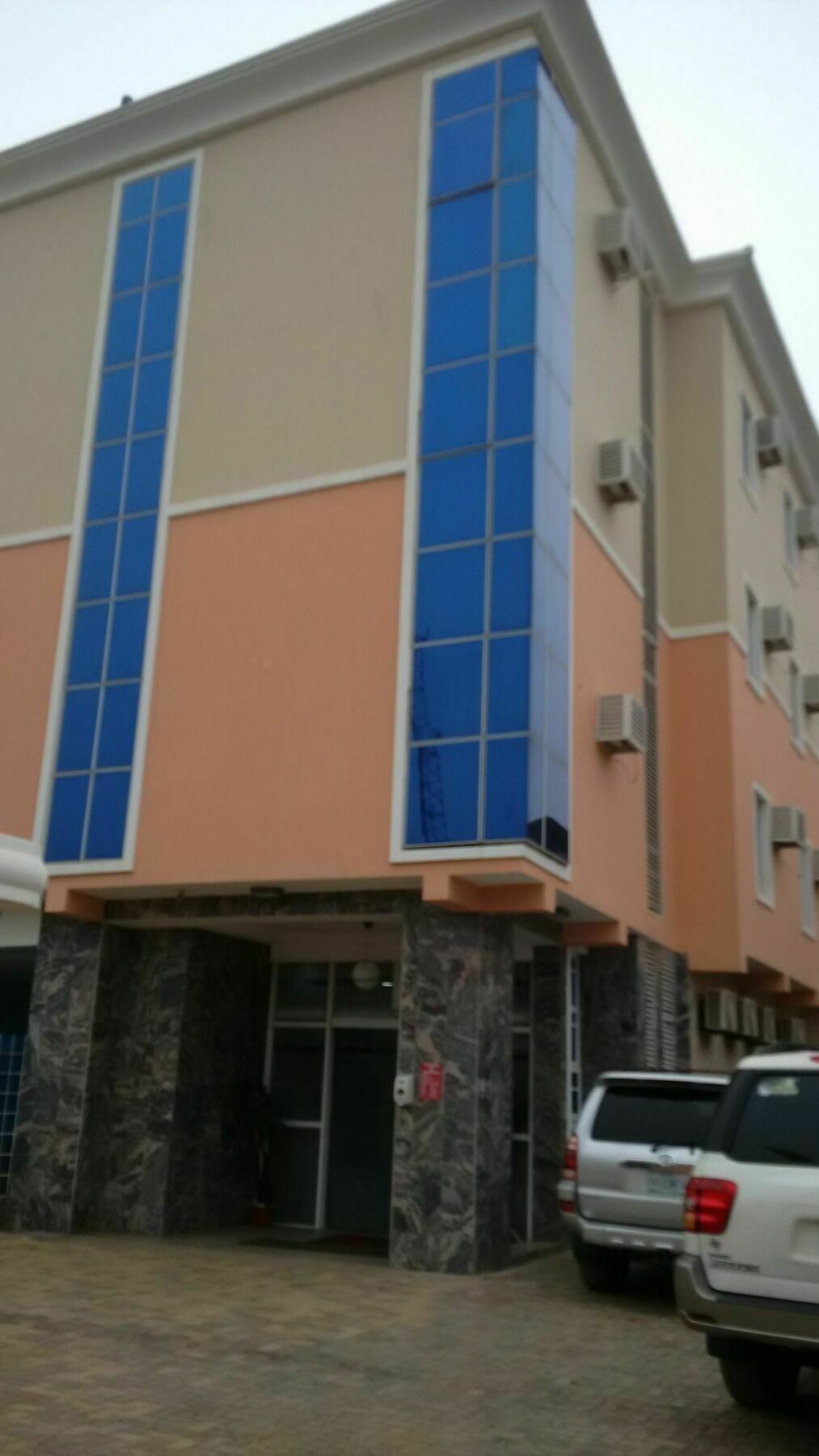 Grand Venice Transit Apartments Лаґос Екстер'єр фото